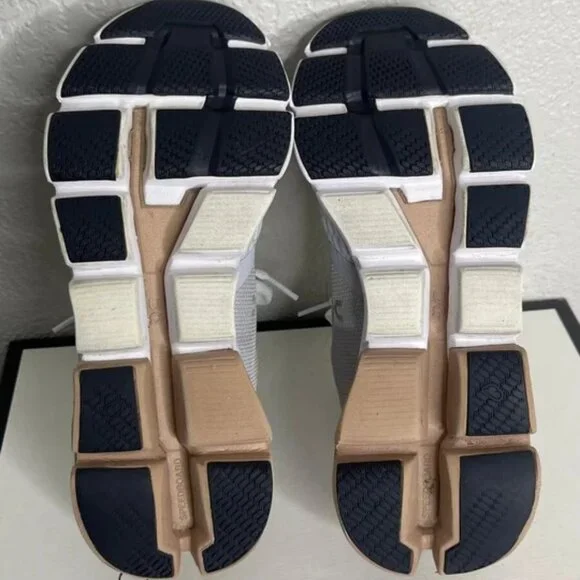 On Cloudflyer Swiss Engineering Glacier Rosebrown Running Shoes Women's Size 7 - Picture 11 of 11